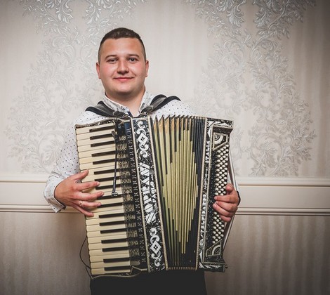 Dj na przyjęcie weselne Kraków